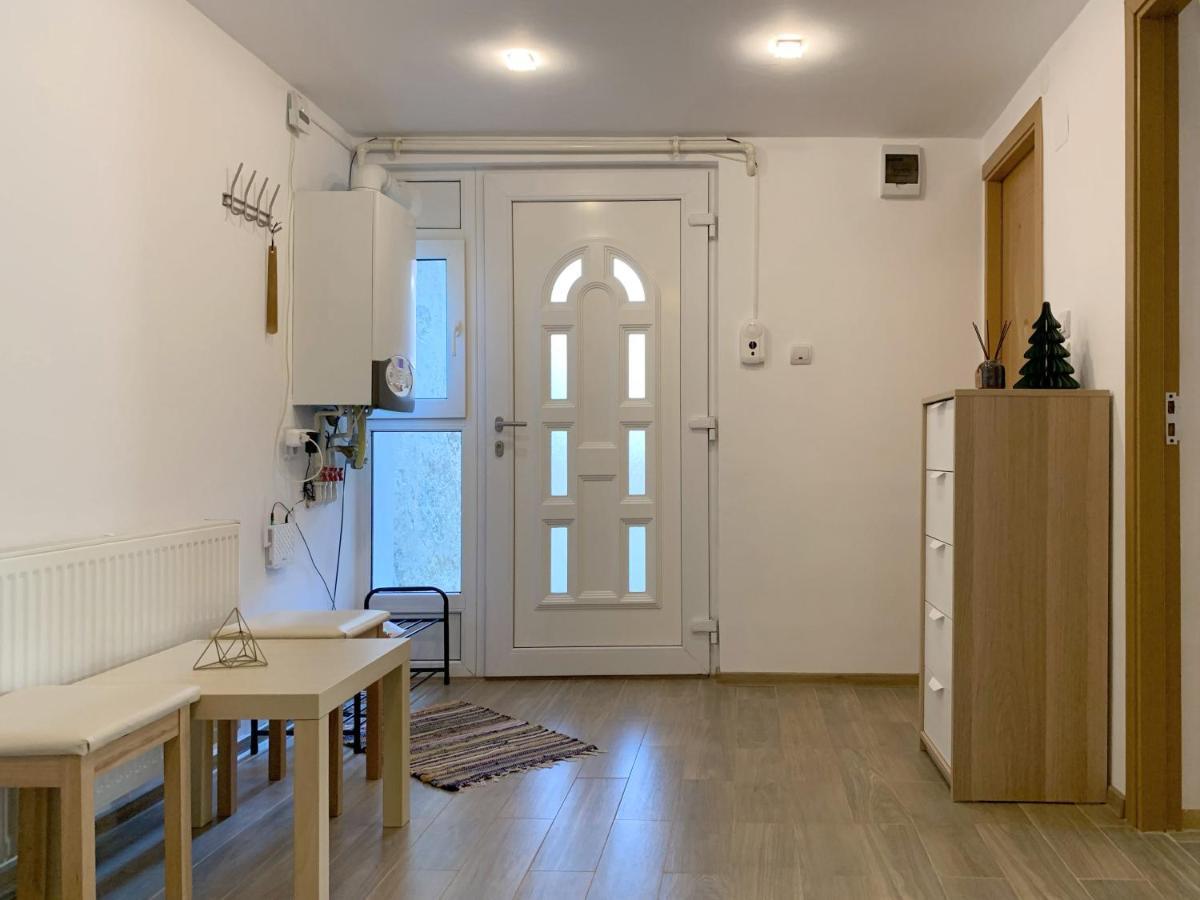 Appartamento Casa Carol Braşov Esterno foto